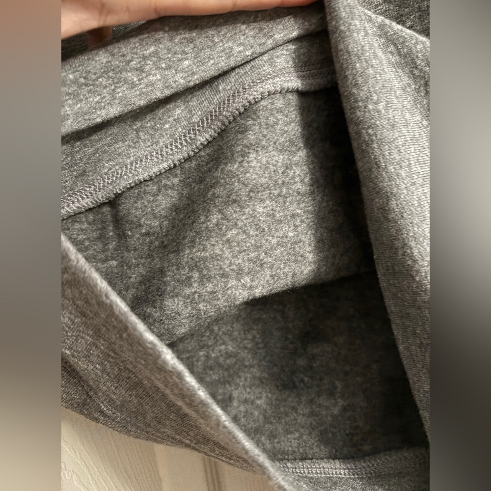 FedEx Sweater - Picture 4 of 5